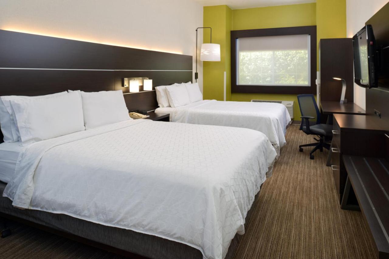 Holiday Inn Express Madera By Ihg Buitenkant foto