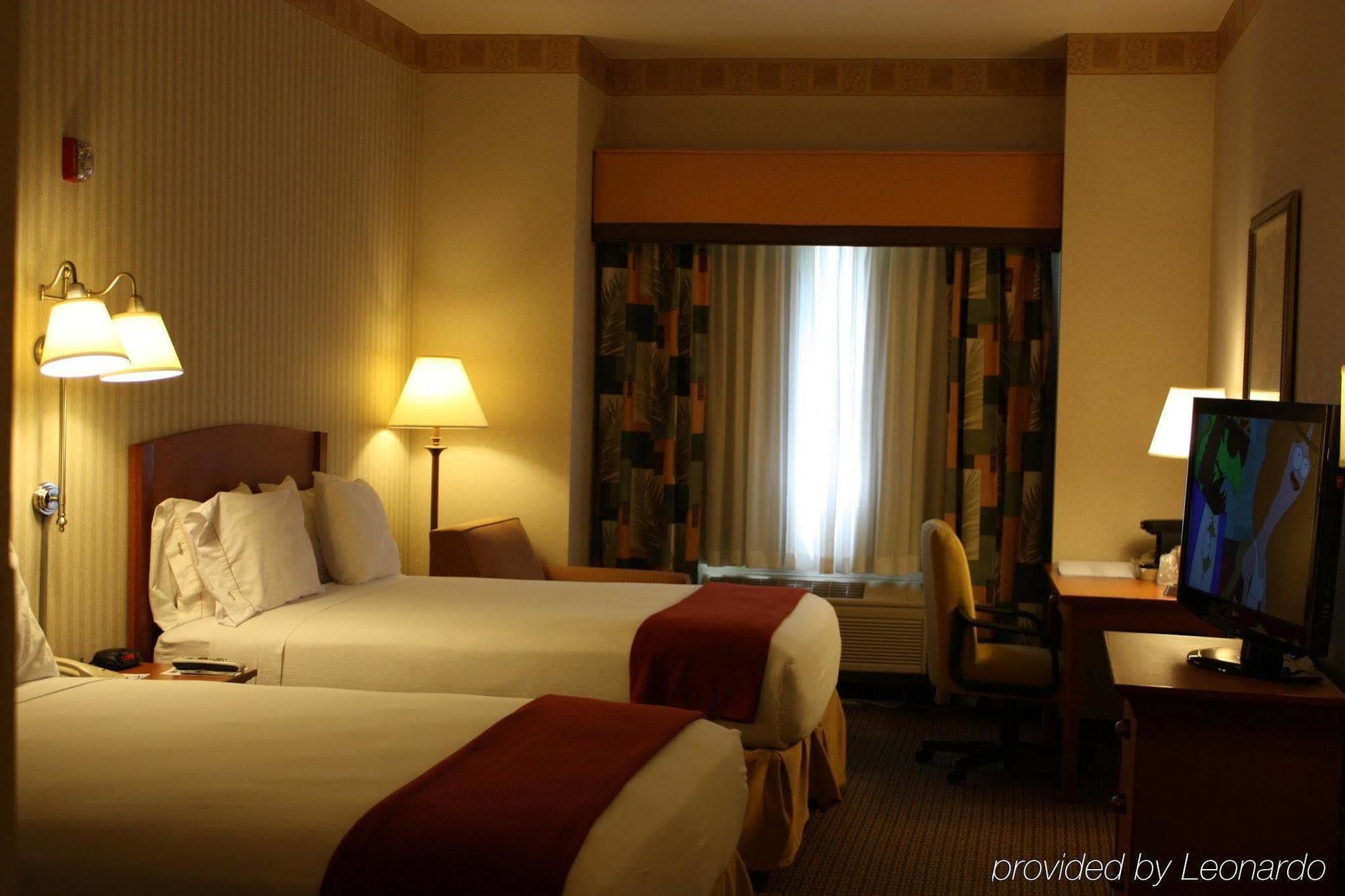 Holiday Inn Express Madera By Ihg Buitenkant foto